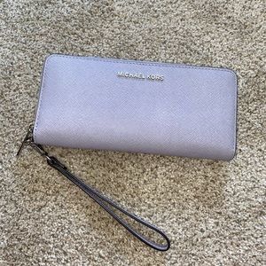 Michael Kors Continental Wallet